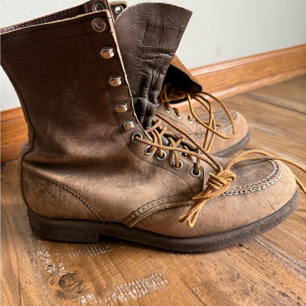 Brown Leather Lace-Up Boots